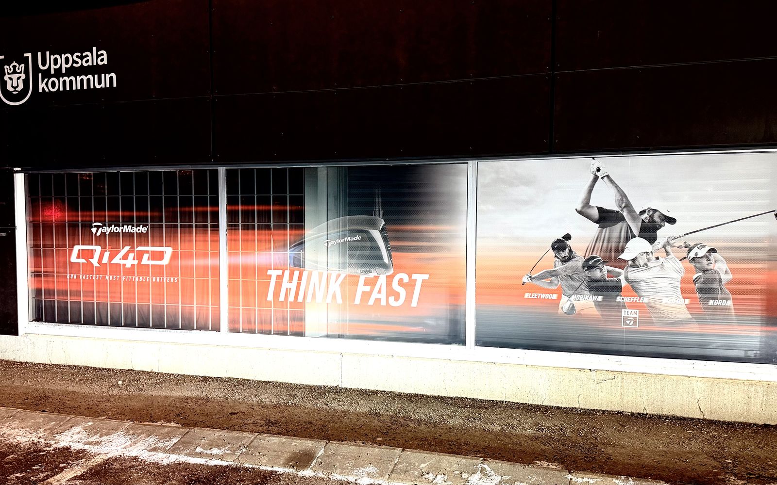 Window-graphic folie för TaylorMade i skyltfönster hos Uppsala Golf